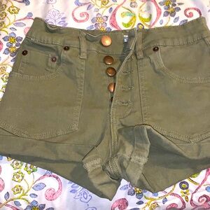 Army Green Highway jeans shorts